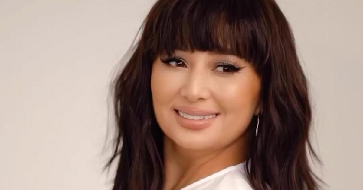 Мәдина Сәдуақасова Жаңа жыл қарсаңында отбасымен ерекше видео жариялады