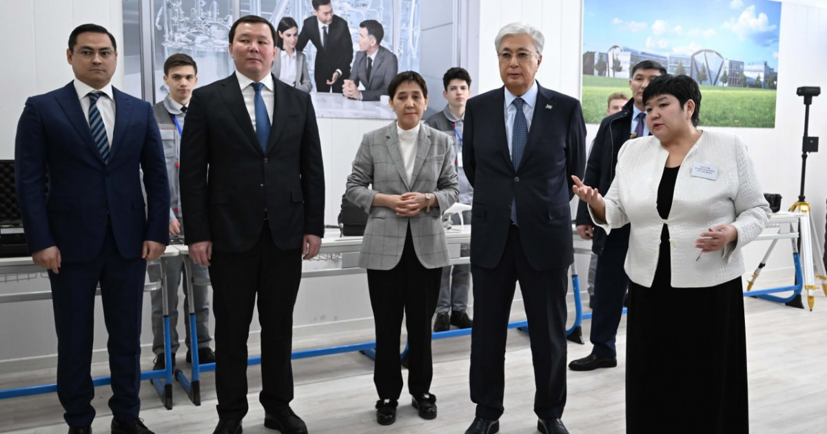 Мемлекет басшысы Хромтау жоғары тау-кен техникалық колледжіне барды