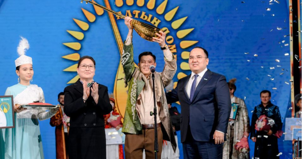 Мейірбек Сұлтанхан, ақын, «Алтын домбыра» иегері: Керегі мен кебегін халық өзі ажыратып алады