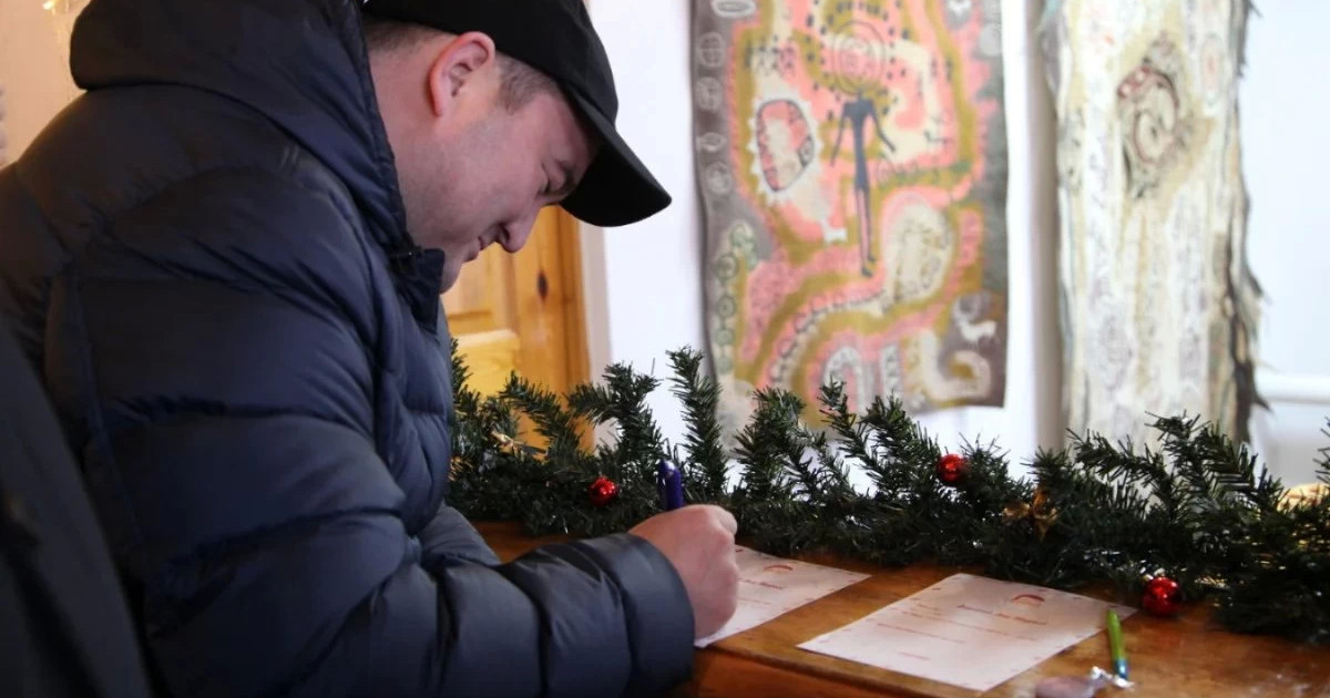 Мықты жүйке, шыдамдылық пен күш сұрады: Өскемен қаласының жаңа әкімі Аяз атаға хат жазды