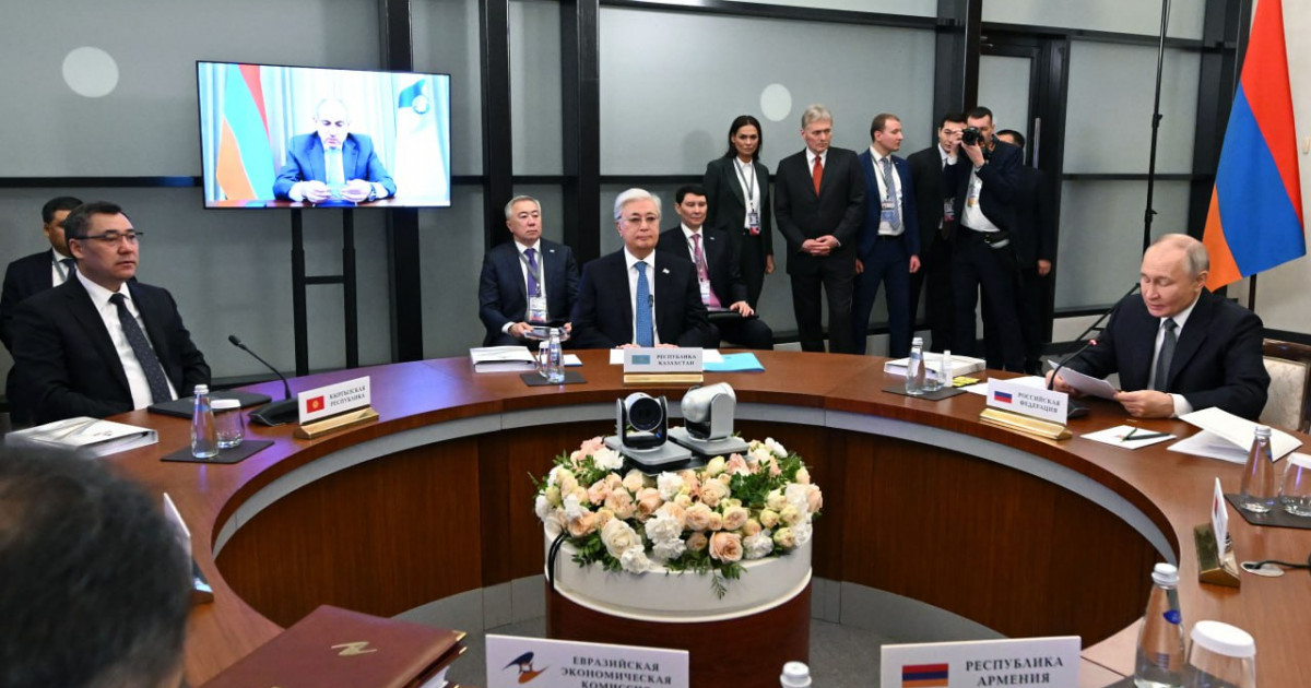 Президент Жоғары Еуразиялық экономикалық кеңестің шағын құрамдағы отырысына қатысты