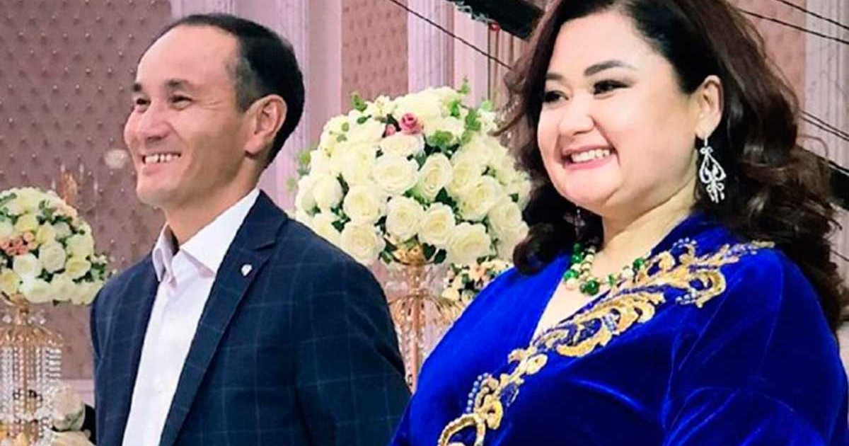 Роза Әлқожа туған сіңлісіне естен кетпес тосынсый жасады