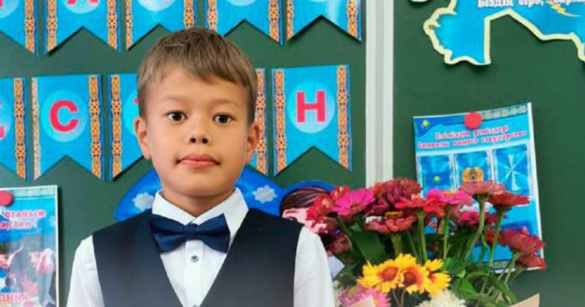 Ақтөбелік оқушы АЭС-тың шағын макетін құрастырды