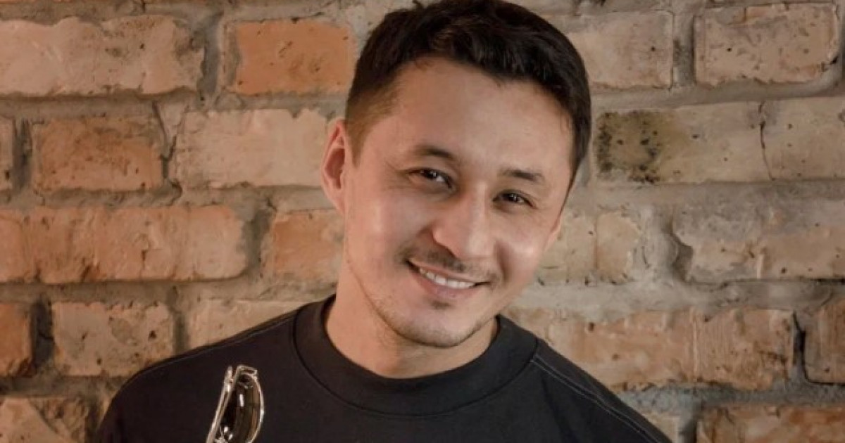 Актер Рүстем Жаныаманов Інжілді қазақша дыбыстауына не себеп болғанын түсіндірді