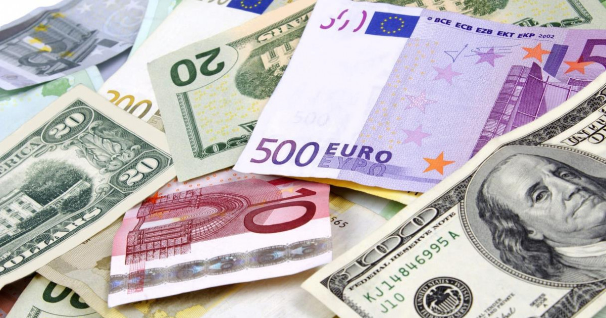 Доллар, еуро және рубльдің 1 қаңтарға бағамы жарияланды