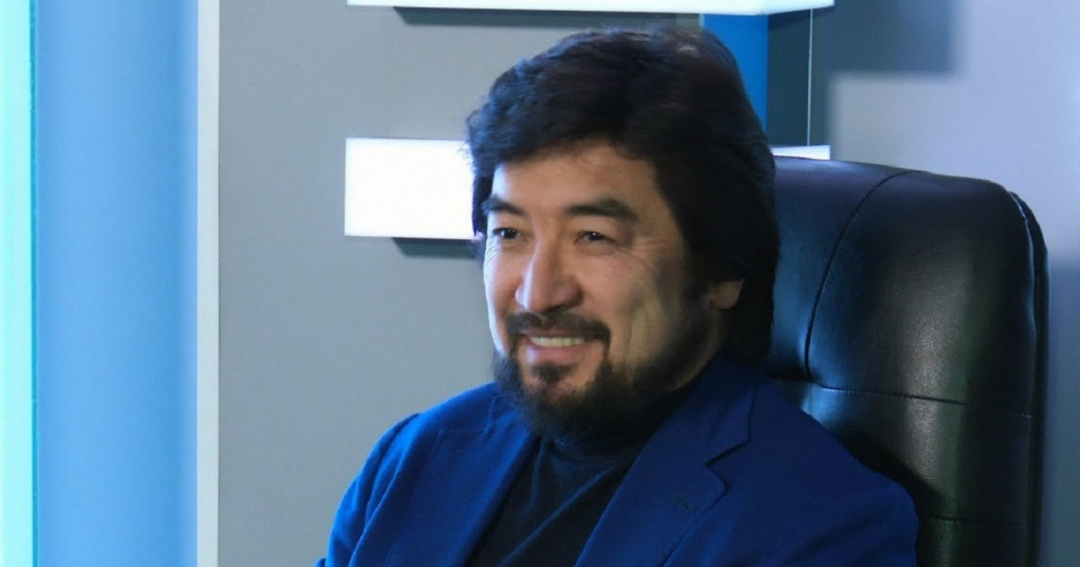 Құдай төбеңнен ұрады: Бекболат Тілеухан да Мұхтар Мағауин туралы жазба жариялады