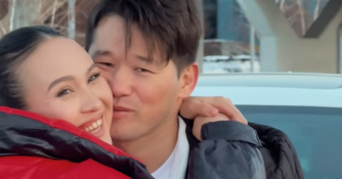 Құны – 100 миллион теңге: Серік Ибрагимов әйеліне алған көлігін көрсетіп, мақтанды