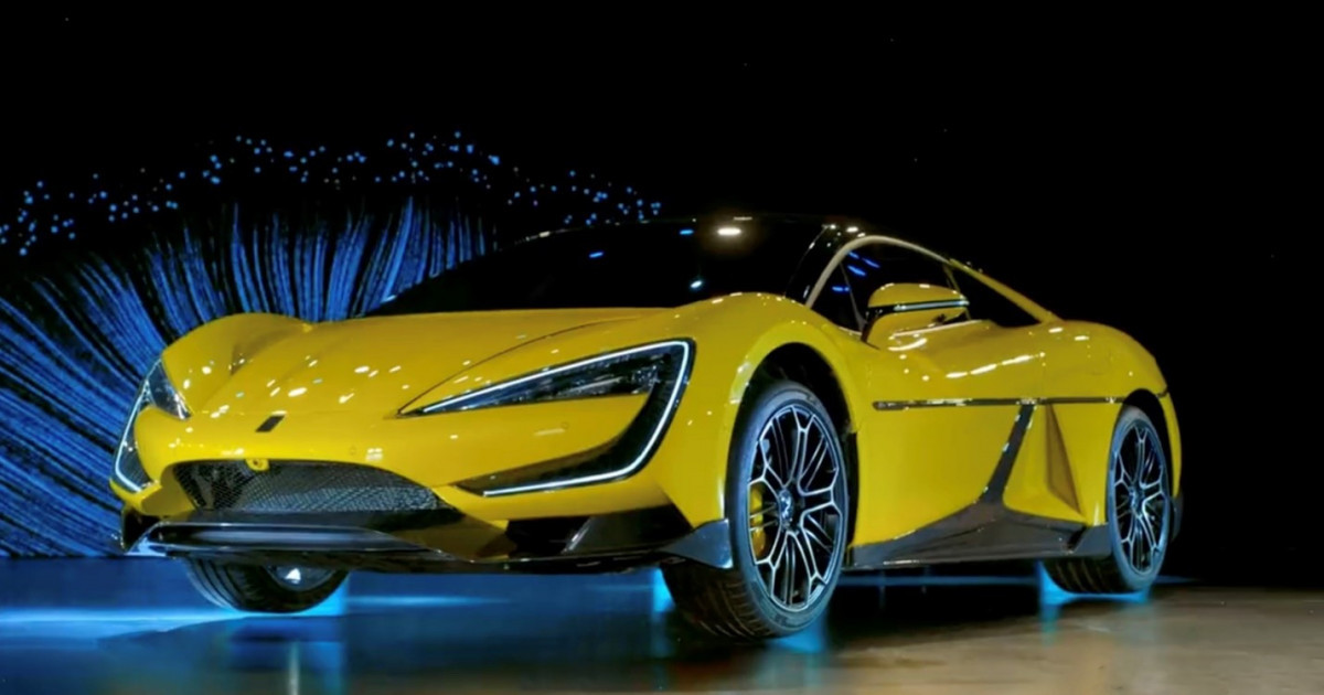 Қытай индустриясы жолдағы кедергілерден қарғып өтетін электрлі гиперкар жасады