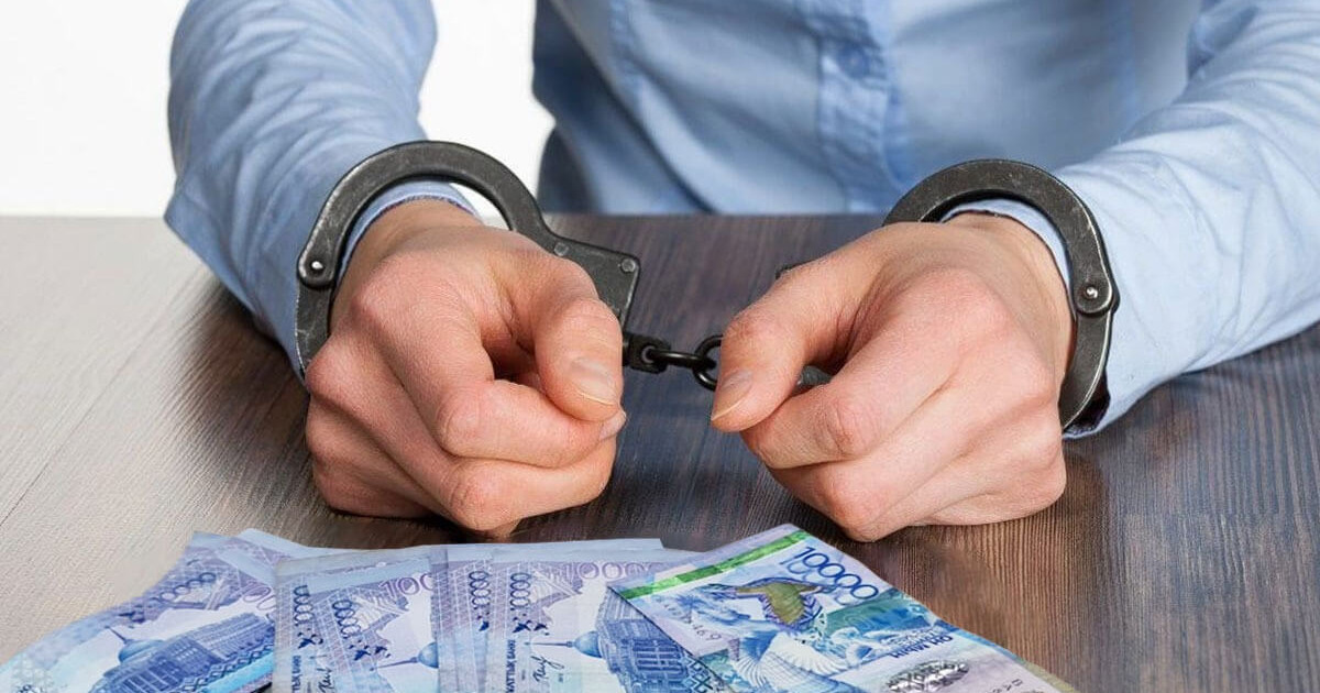 Мүгедек балалардың еміне бөлінген 85 миллион теңгені жымқырған директор мен бухгалтер сотталды