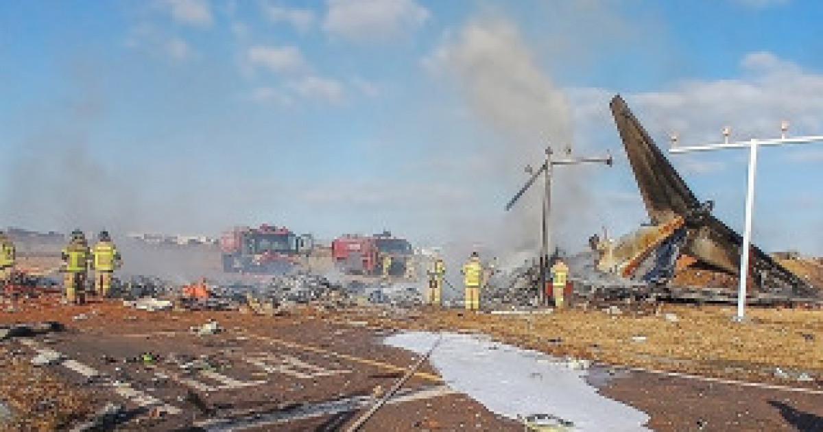 Оңтүстік Кореяда апатқа ұшыраған ұшақтың «қара жәшігіндегі» жазбаға қатысты тың ақпарат шықты