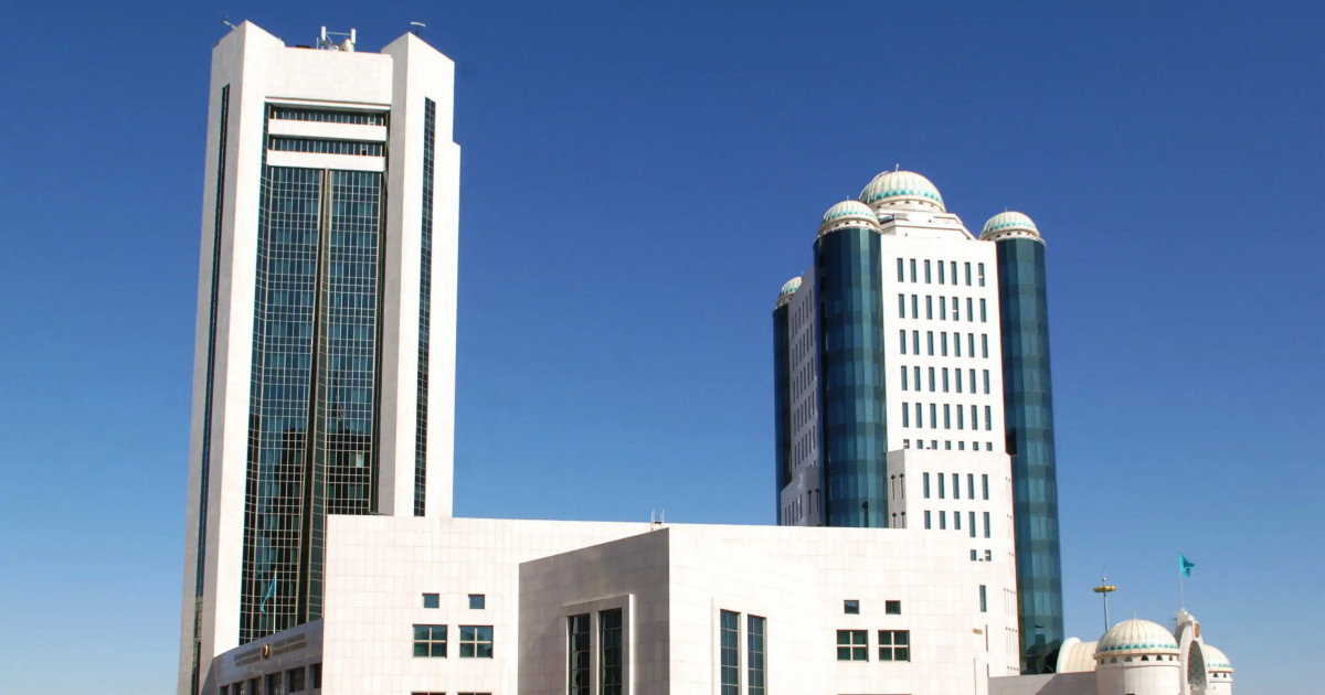 Президент Парламент жұмысына оң баға берді