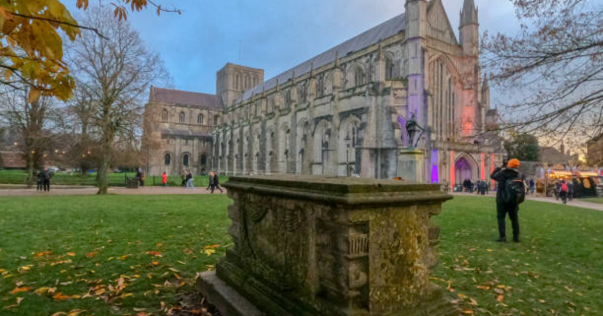 Ұлыбританияның жетекші университеттері  Қазақстанда оқу кампусын ашуға ниетті