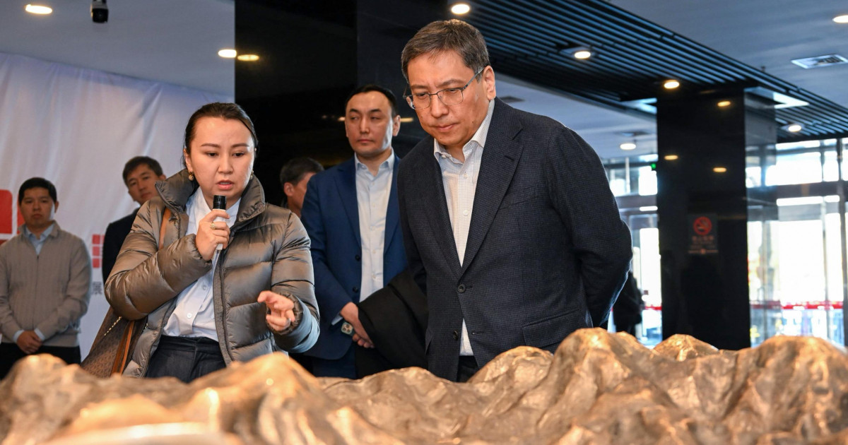 Ерболат Досаев Бейжің қалалық жоспарлау орталығының қызметімен танысты