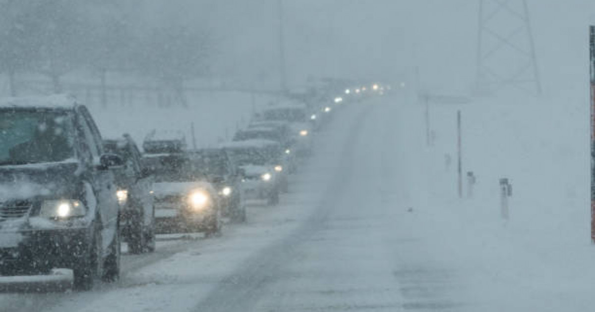 Ауа райы бұзылды: 2 облыста жол жабылды