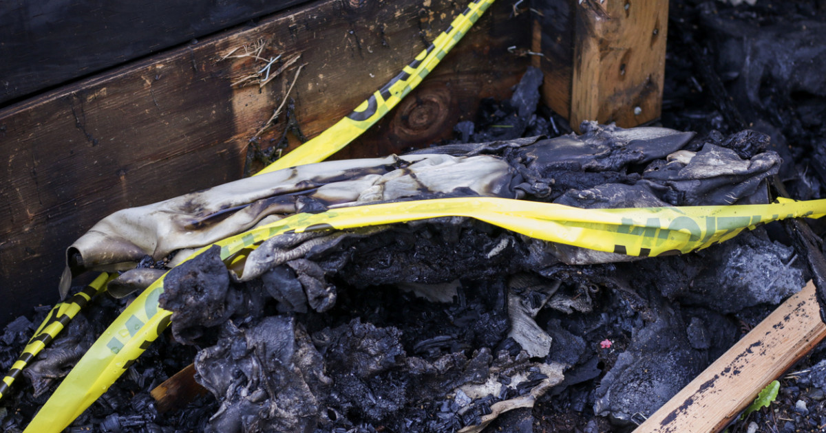 Бурабайда өртенген үйден 63 жасар ер адамның мәйіті табылды