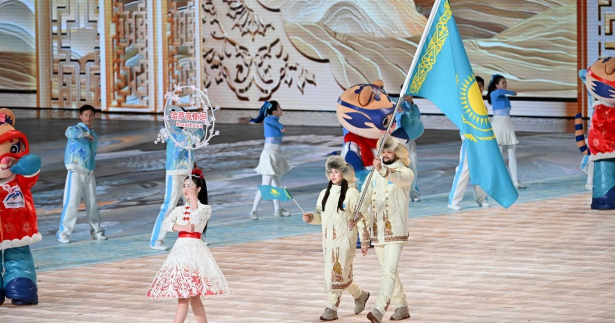 IX қысқы Азия ойындарының ашылу рәсімінде Қазақстанның Туын кім ұстап шықты?