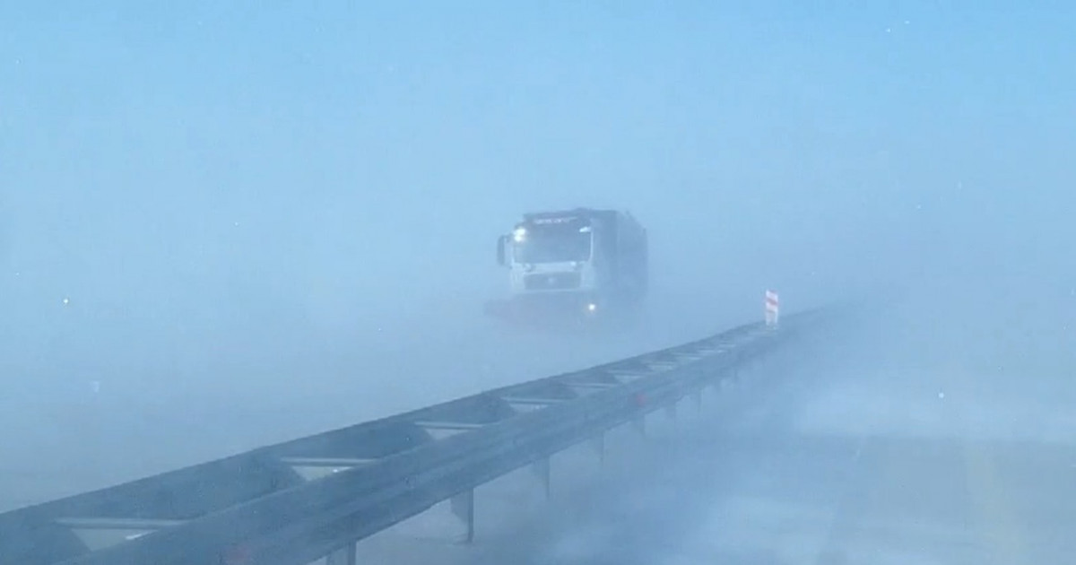 Қарағанды облысындағы тасжолда көлік қозғалысы шектелді (видео)