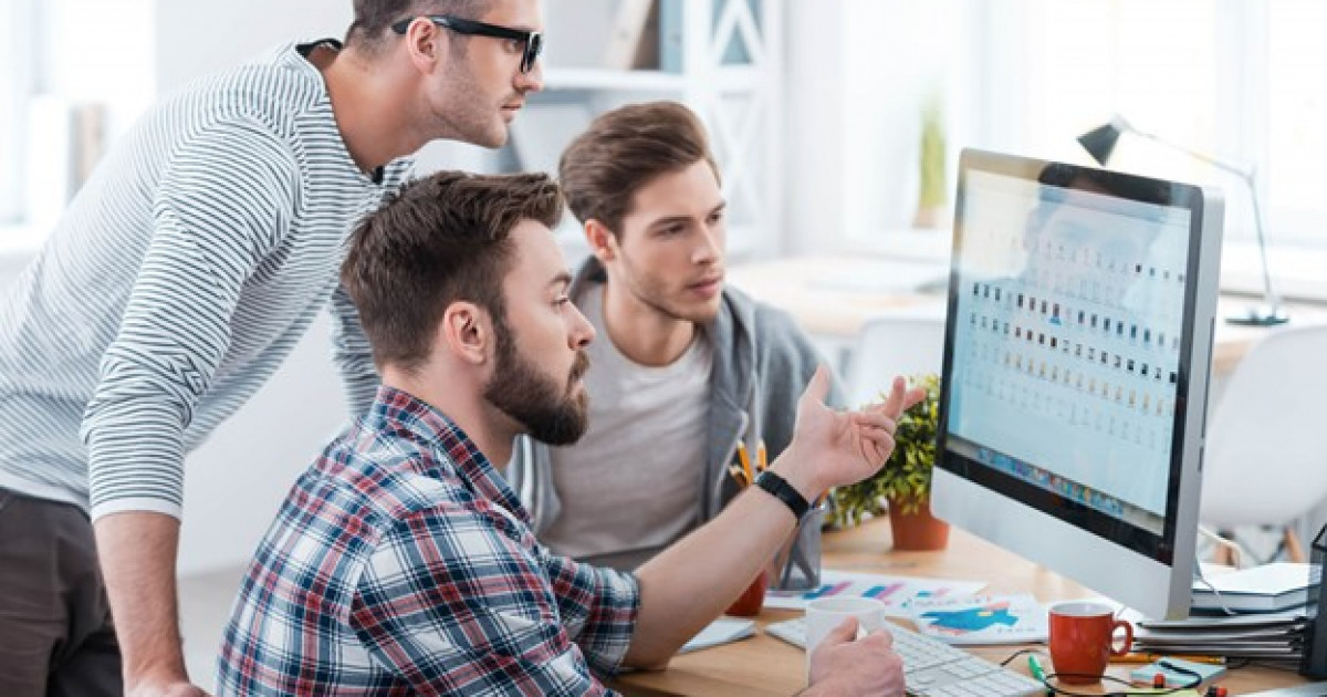 Миллиардер бұл компанияны 97,4 миллиардқа сатып алғысы келеді