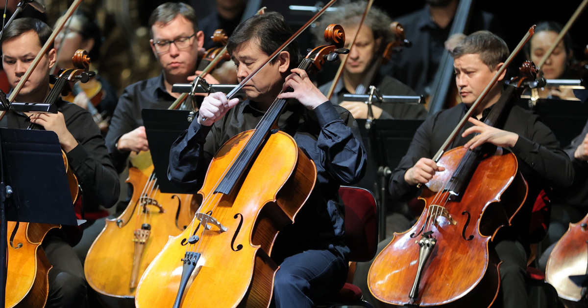 Өткен дәуірдің симфониялық мәнері