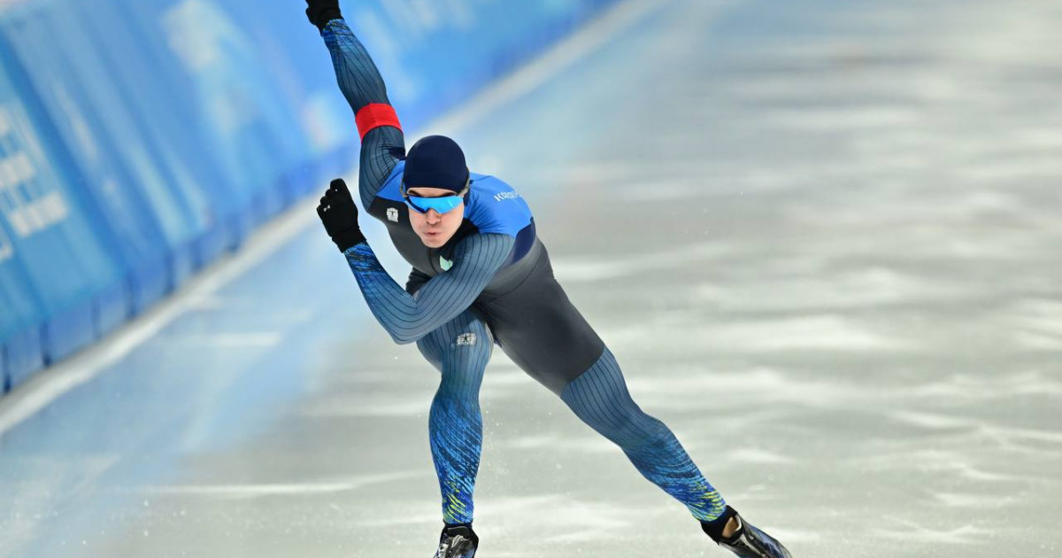 Тағы бір күміс: Евгений Кошкин елімізге конькимен жүгіруден жүлде сыйлады