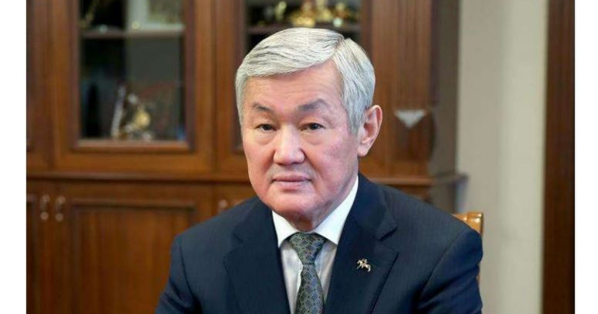 Тау тұлғалы қайраткер