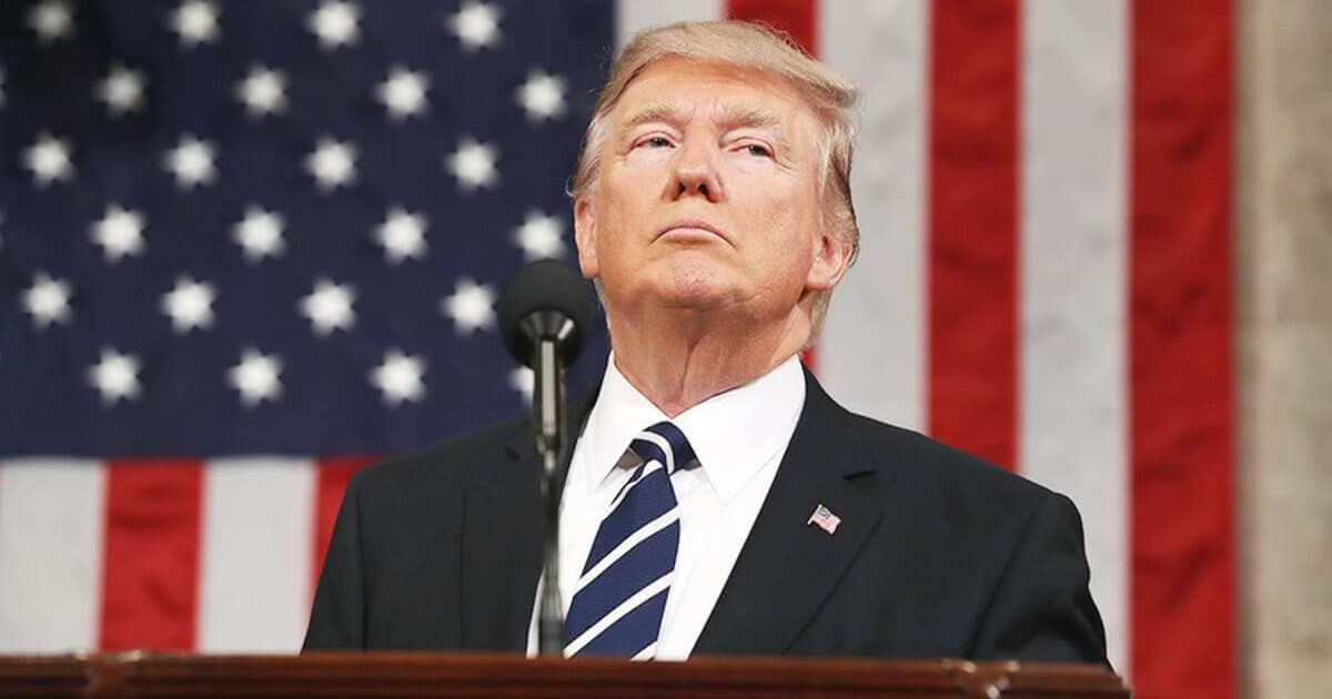 Трамп Ақ үйдің жанына би алаңын салуды жоспарлап отыр