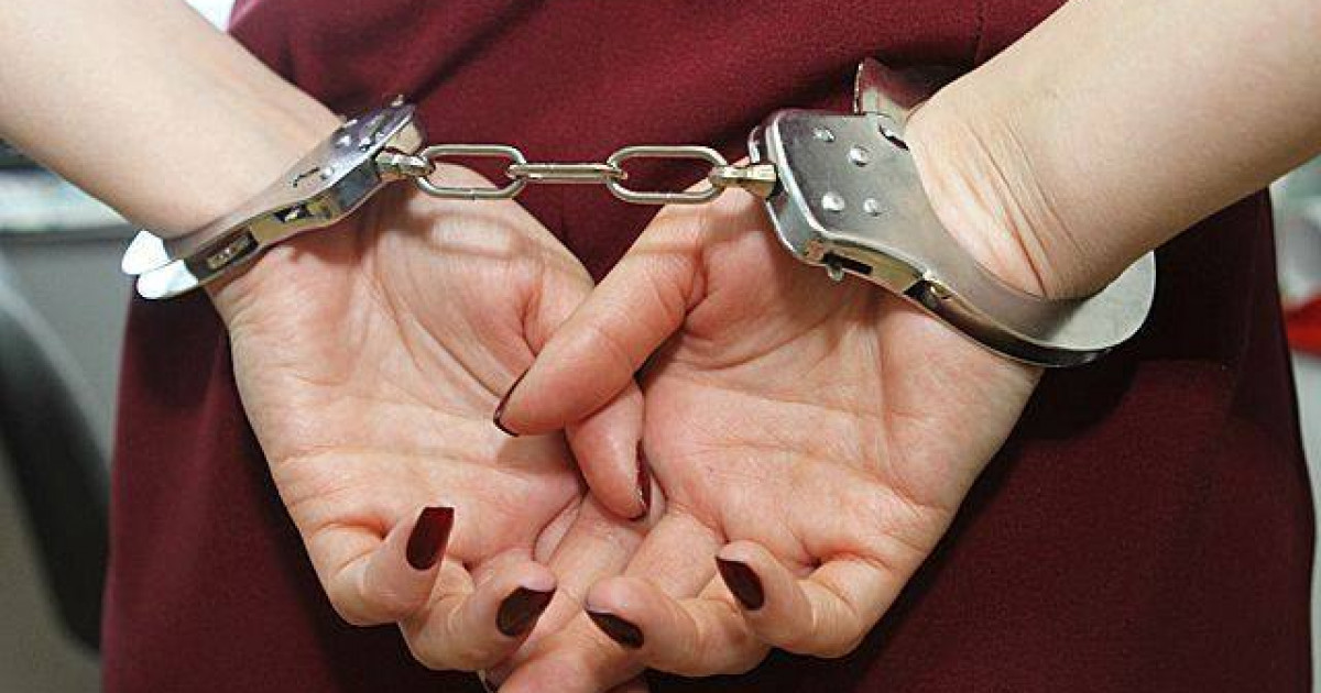 Алматыда азаматтарды 346 миллион теңгеге сан соқтырған үш әйел ұсталды