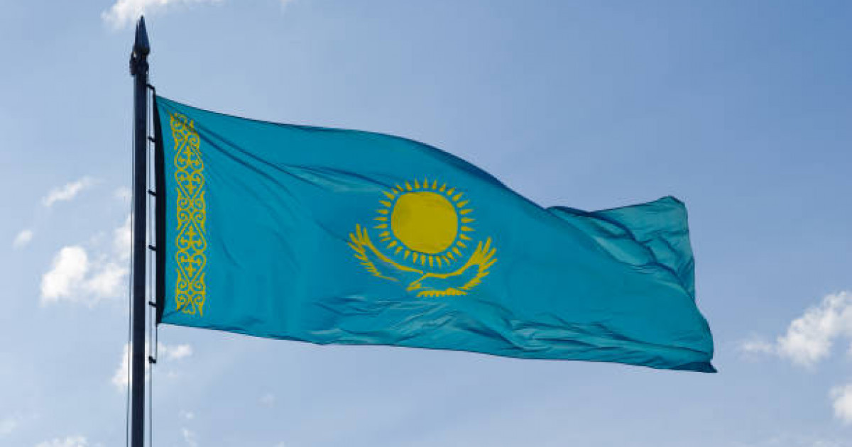 Атырауда Мемлекеттік Туды қорлағандар ұсталды