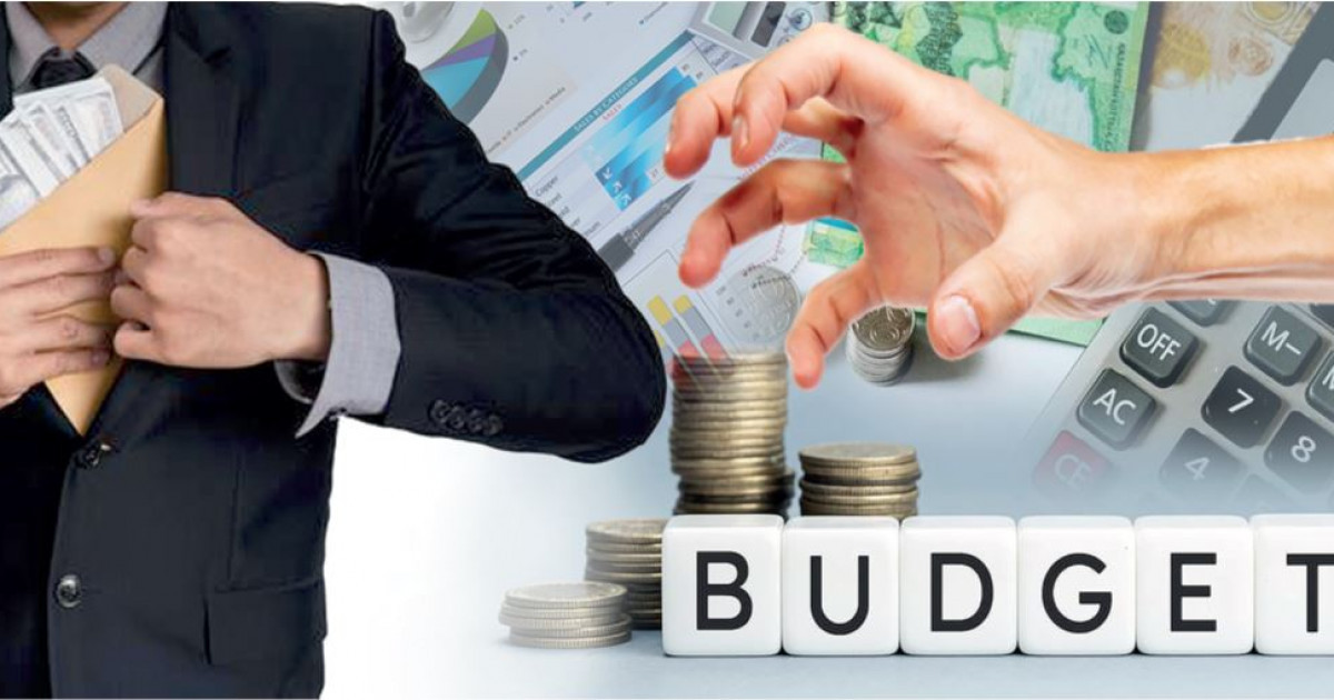 Бюджетке қол салу азаймай тұр