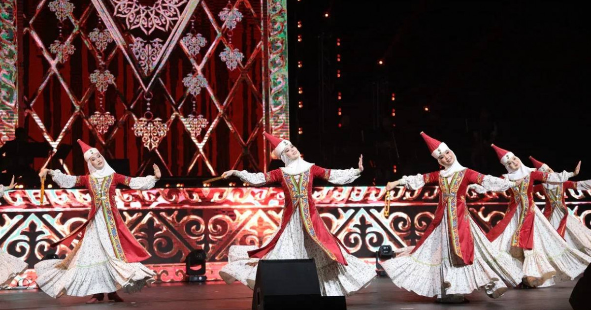 «Гүлдер» ансамблінің 55 жылдық мерейтойына арналған гала-концерт  өтті