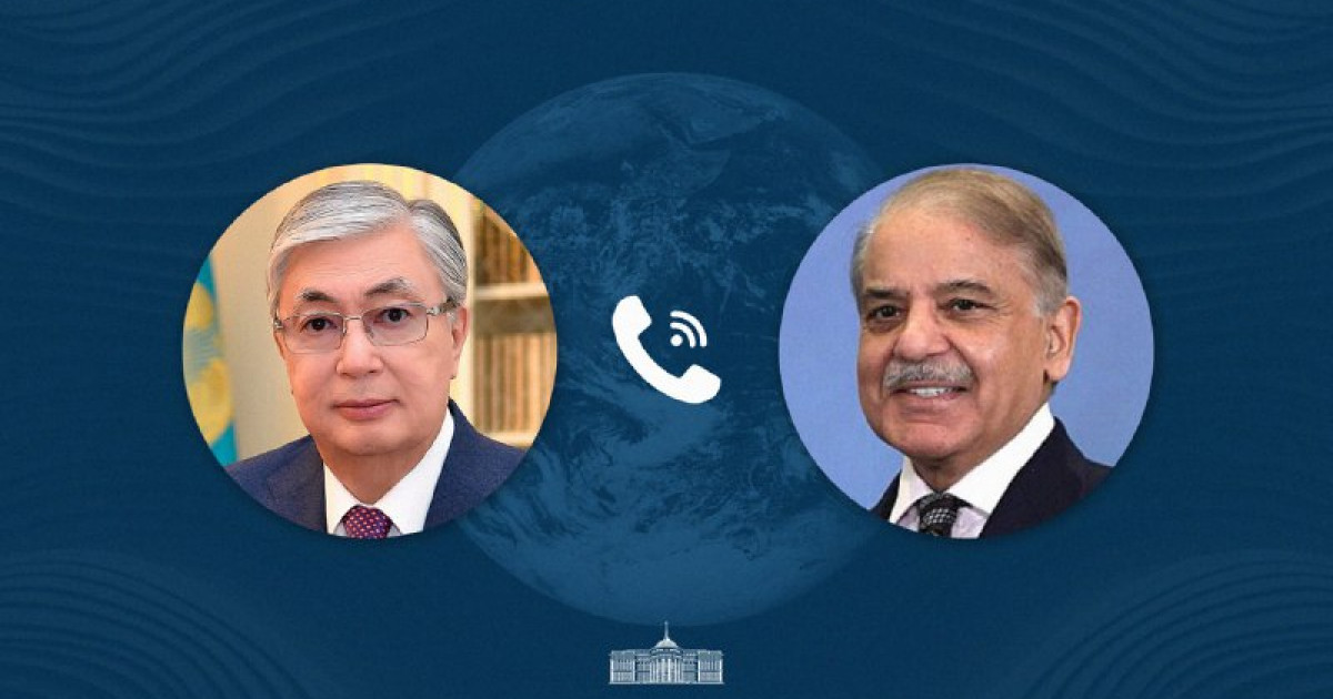 Мемлекет басшысы Пәкістанның премьер-министрімен сөйлесті