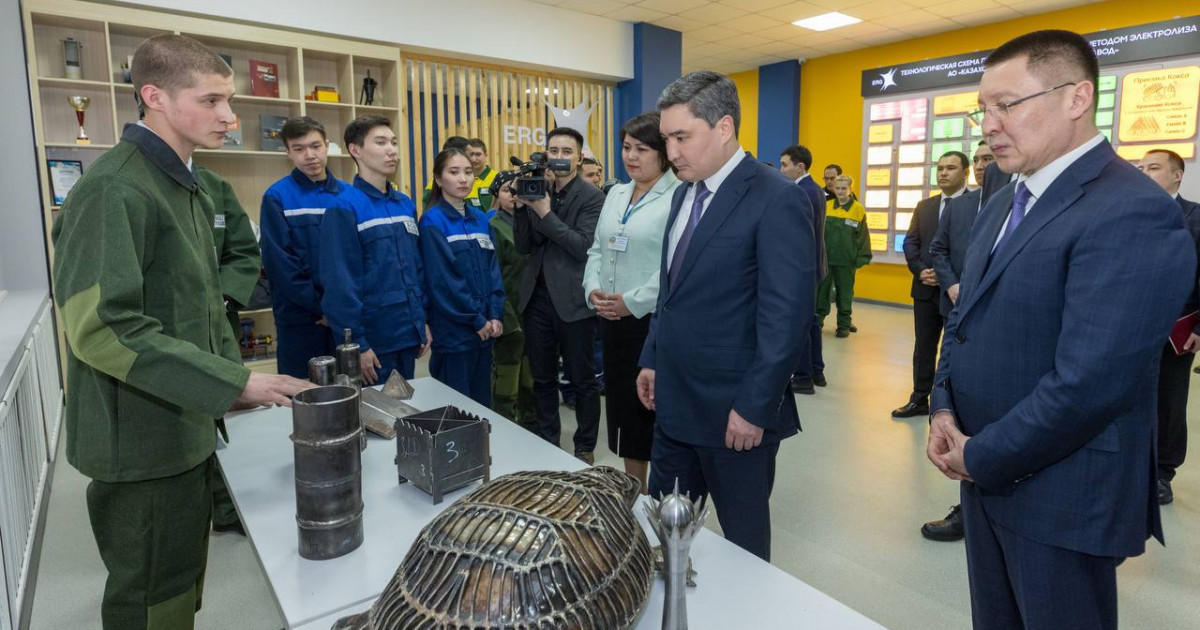 Олжас Бектенов жұмысшы мамандар даярлау сапасын арттыру туралы тапсырма берді