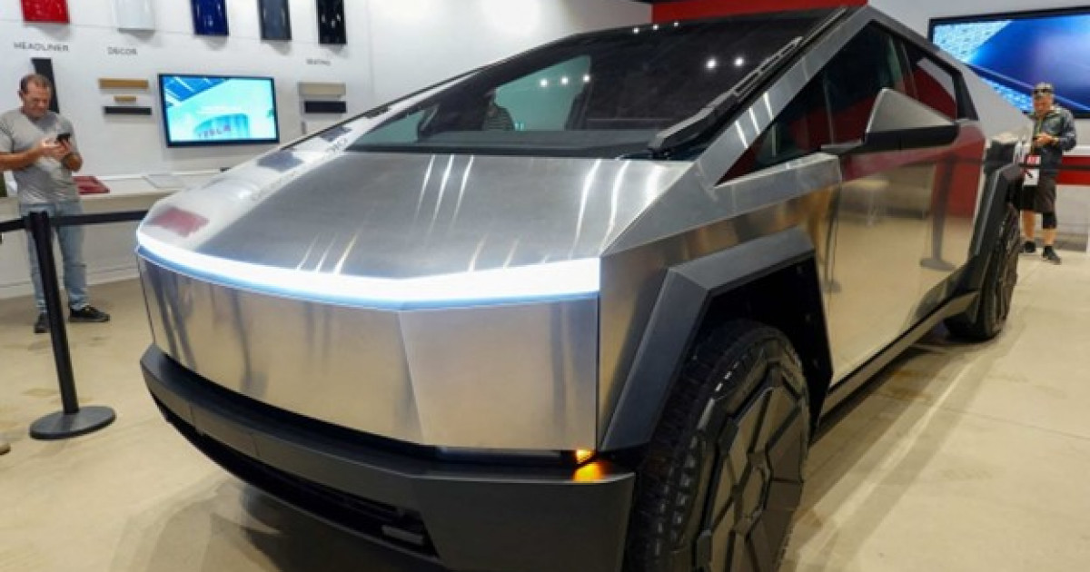 Президенттің көлігінде, ұшағында бірге жүретін сүйкімді 4 жасар бала кім?