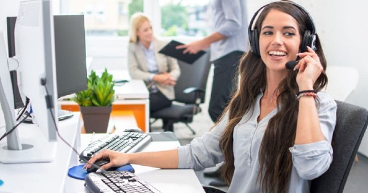 Үнділер ағылшын тілінде өте жылдам сөйлейді, енді бұл акцентті ЖИ түзетеді