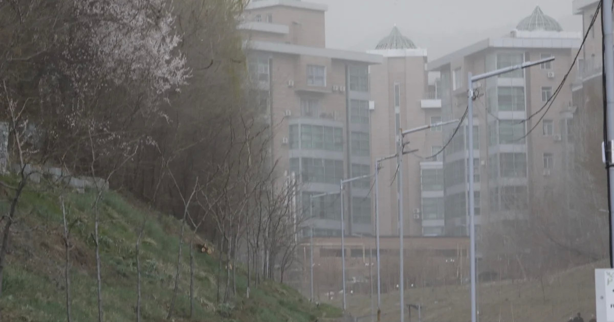 Алматыны шаңды дауыл басып қалды