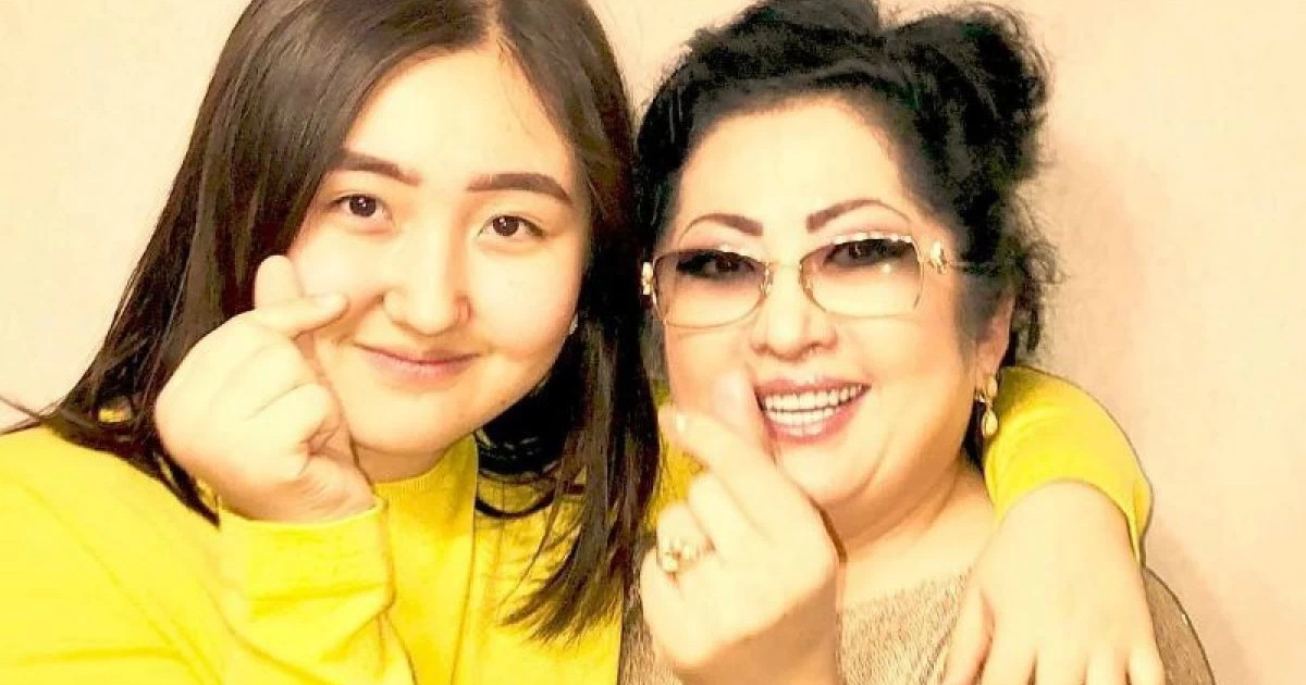 «Айды аспанға шығарды»: Мақпал Жүнісованың қызы IELTS-тан жоғары балл алды