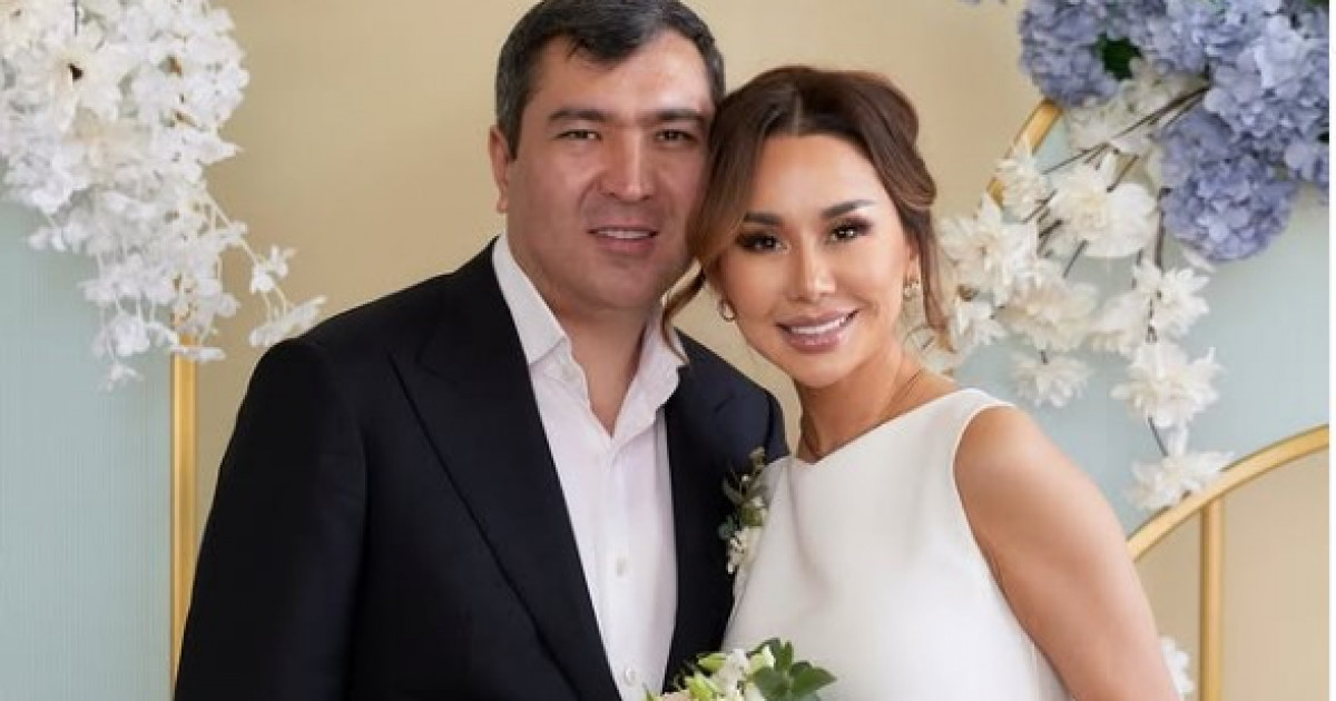 Динара Сәтжан күйеуімен қалай танысқанын айтты