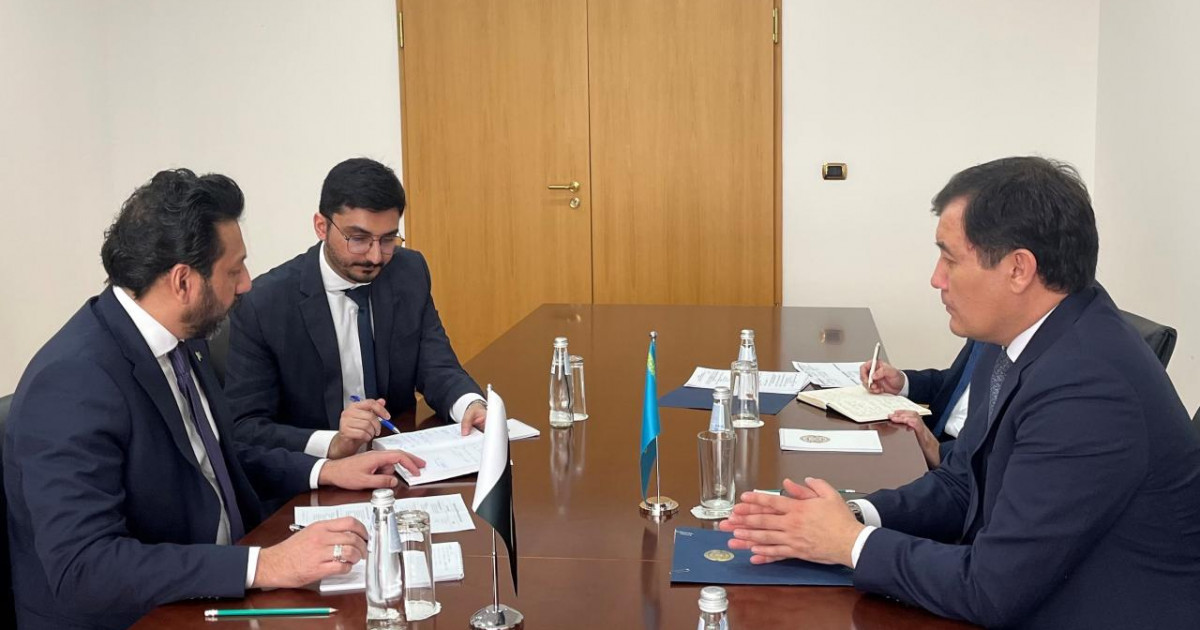 Қазақстан мен Пәкістан екі елдің даму перспективаларын талқылады