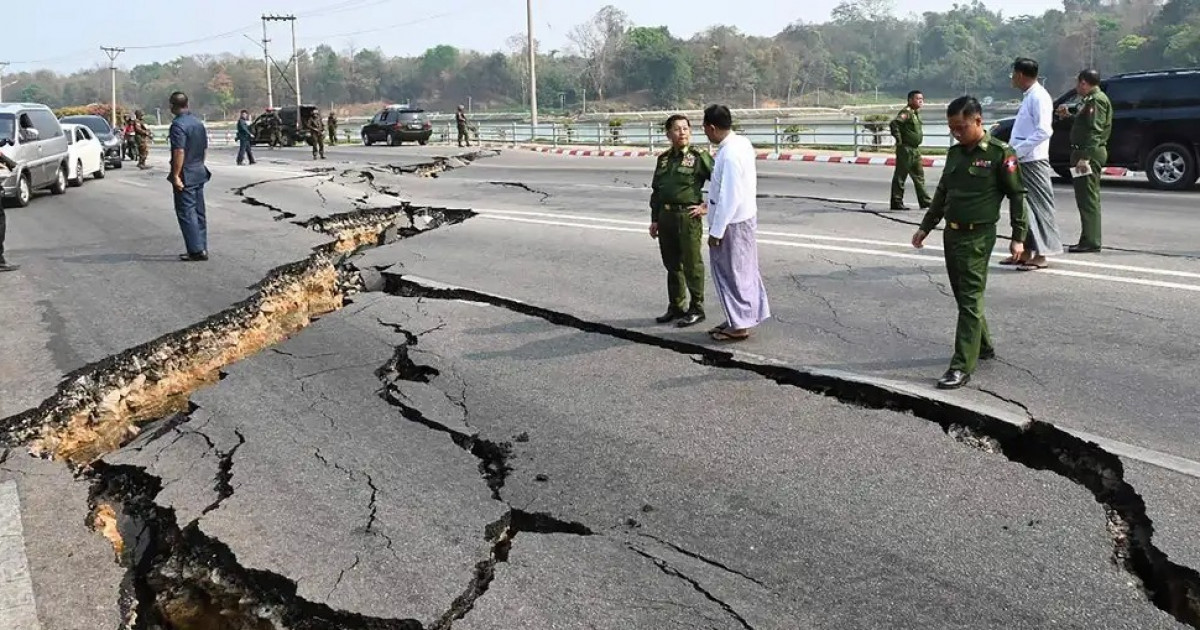 Мьянмада жер сілкінісінен қаза тапқандар саны 2 065 адамға жетті