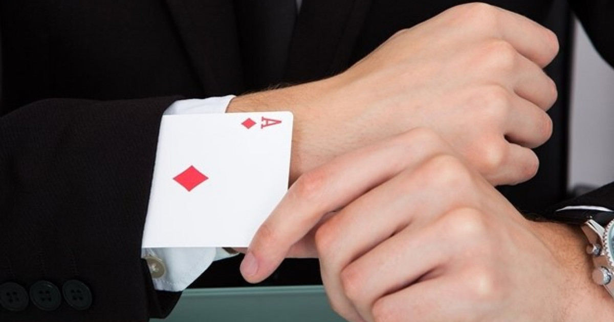 Президенттің жеңінде жасырған сиқырлы таяғы бар сияқты