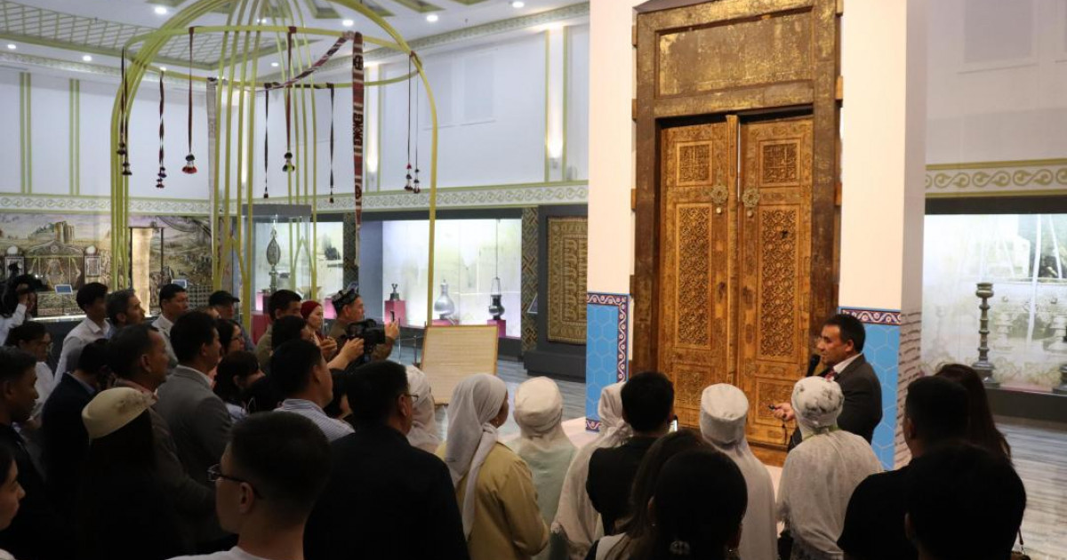 Түркістанға қайта оралған қазына