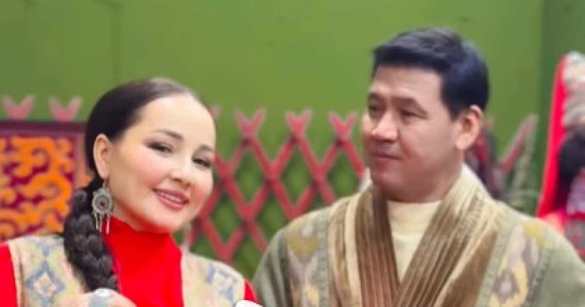 «Жай, әншейін өмір сүре берейікші...»: Жазира Байырбекова отбасы бақыты туралы айтты