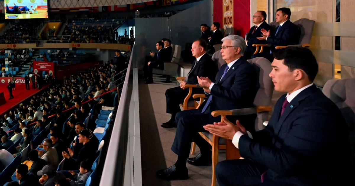 Қасым-Жомарт Тоқаев Qazaqstan Barysy Grand Slam турнирін тамашалады