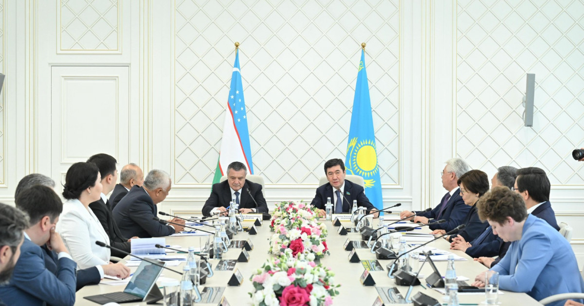 Қазақстан мен Өзбекстан депутаттары Алматыда бірлескен отырыс өткізді