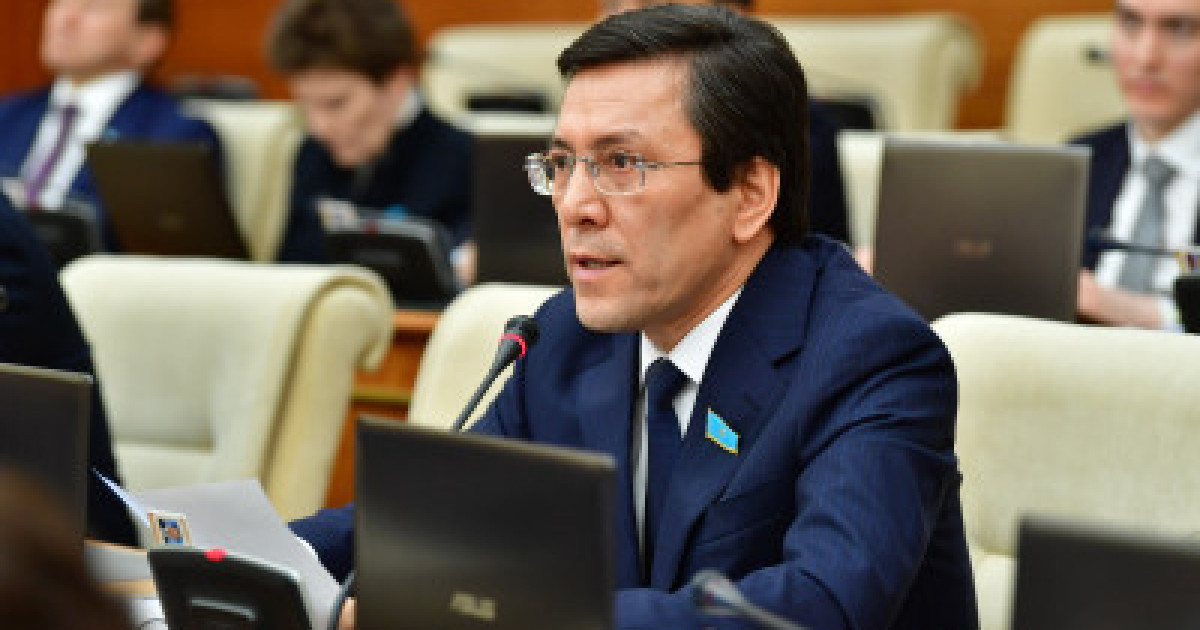 Нұртай Сабильянов Үкіметтен «Алматы-Өскемен» тасжолын жөндеуді талап етті