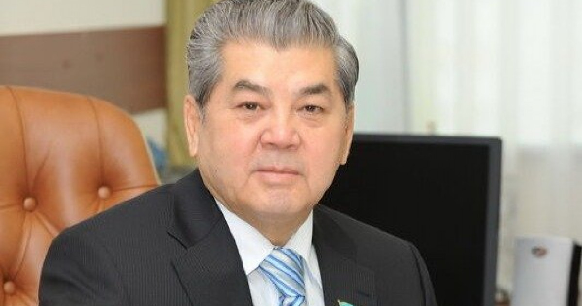 Президент саясаткер, дипломат Қуаныш Сұлтановты 