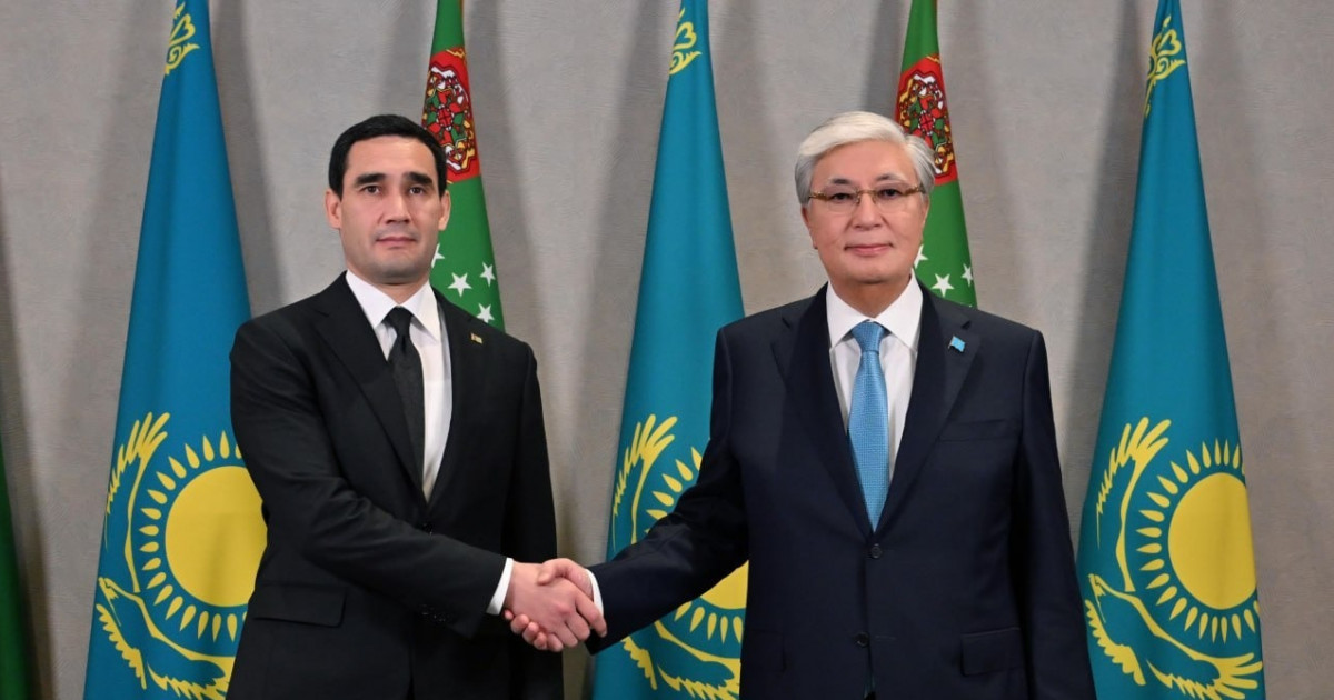 Тоқаев Түрікменстан президенті Сердар Бердімұхамедовпен кездесті