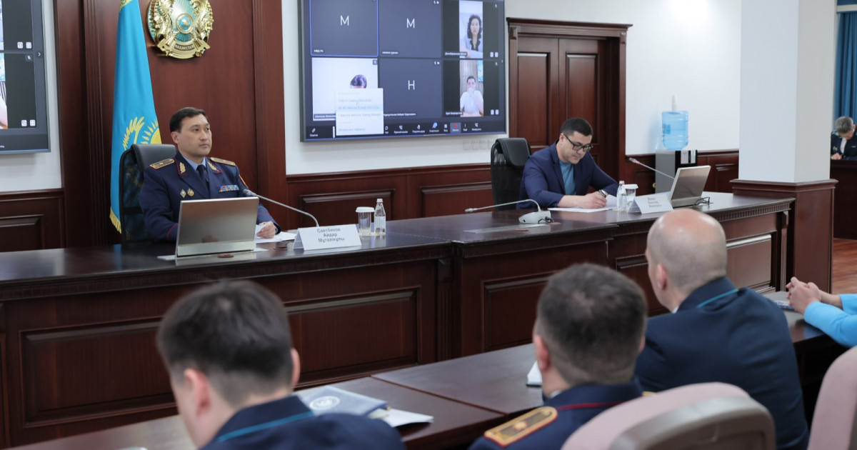 Заң мен тәртіп: қоғам қайраткерлері полиция жұмысын бағалады