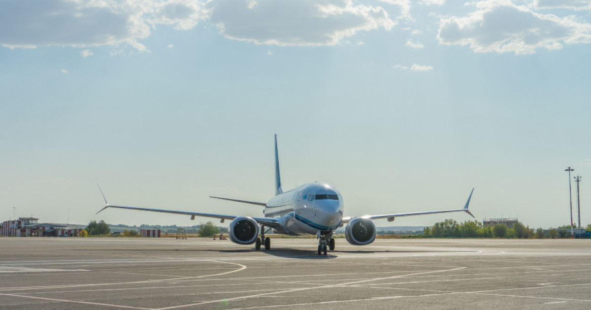 Алматыдан ұшқан ұшақ шұғыл Атырауға қонуға мәжбүр болды