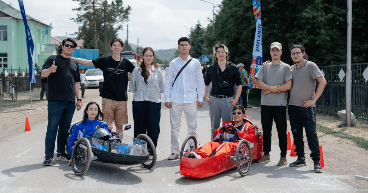 Елімізде алғаш рет студенттер арасында қолдан жасалған көліктер жарысы өтті